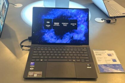 Akses Teknologi AI Secara Mudah, dengan ASUS ExpertBook Ultra!